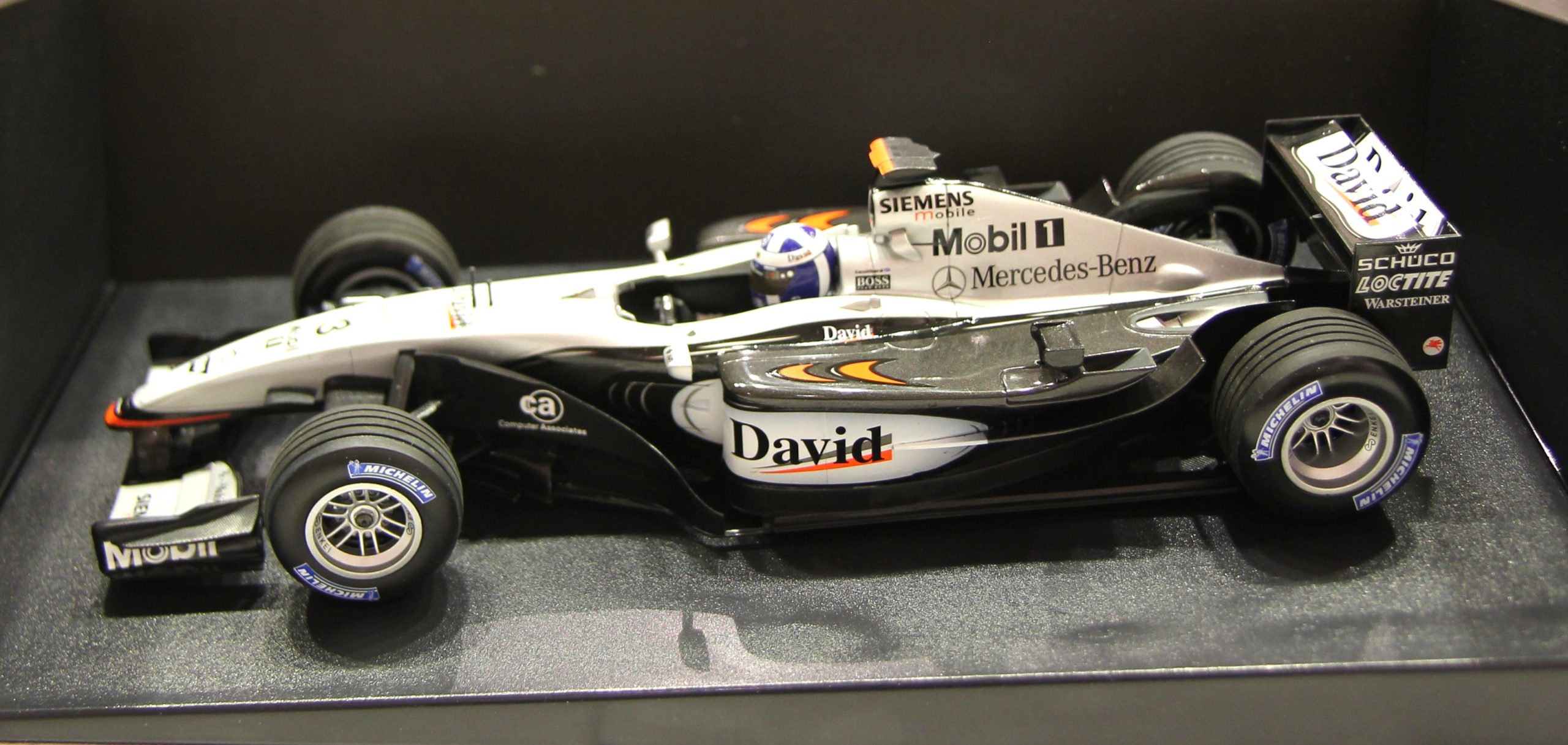 Mercedes Benz Formel 1 Bearbeitet