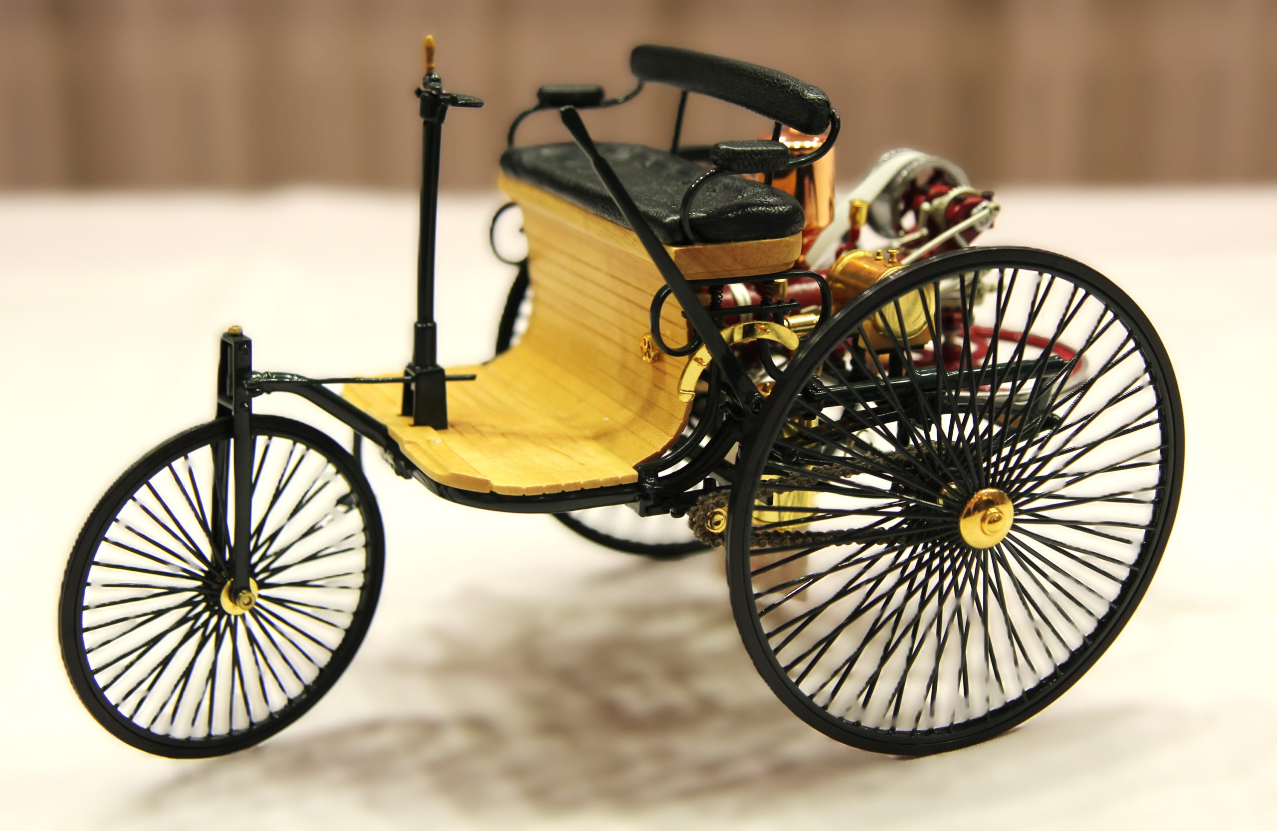 Mercedes Benz Motor-Patentwagen 1886 Bearbeitet