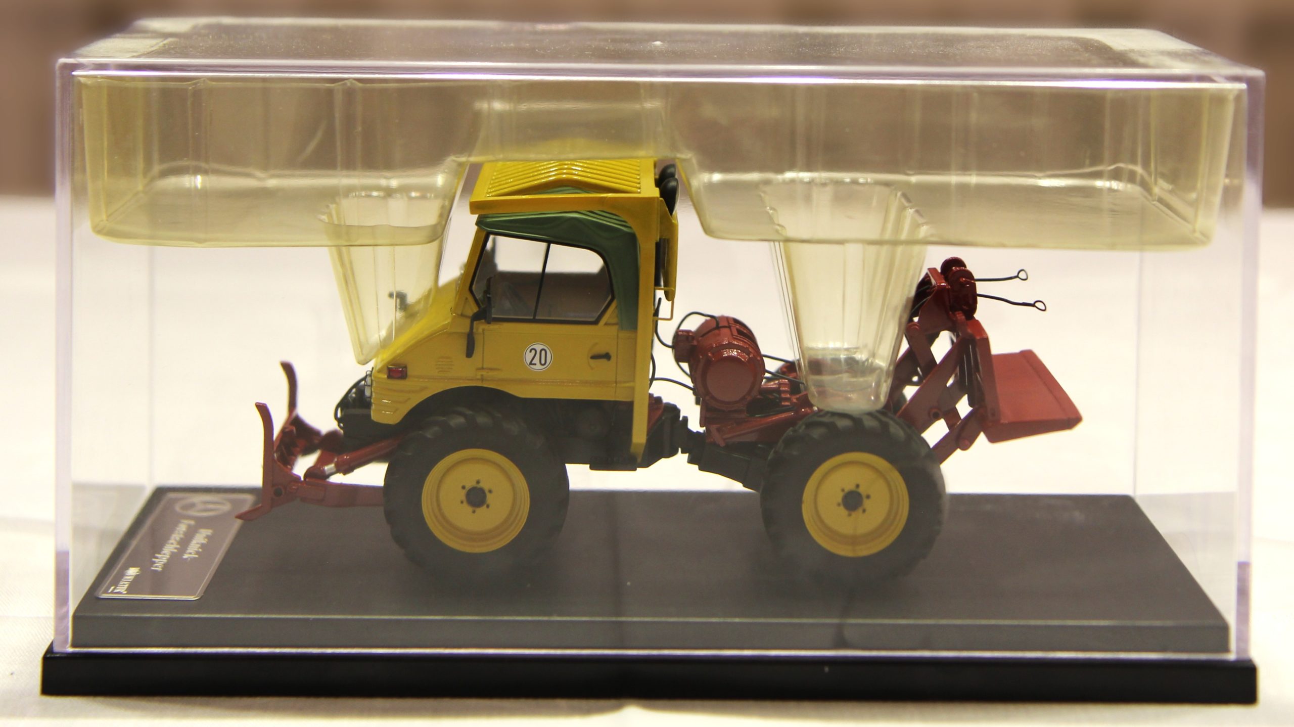 Uni-Knick MO Miniatur (2) Bearbeitet